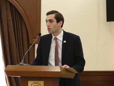 City council opposition faction leader demands launch of criminal case into Yerevan Municipality actions
