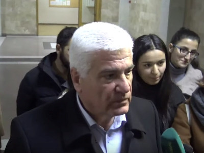 Yerevan State University Acting Rector to protesting students: Your demand is political