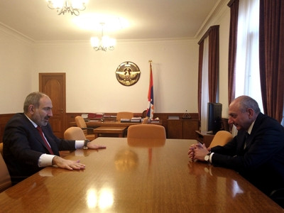 Nikol Pashinyan, Bako Sahakyan meet Artsakh presidential candidates