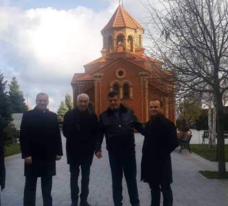 «Հայրենիքը ձեզ շատ է սիրում, կարոտում է». Զարեհ Սինանյանն առաջին անգամ այցելել է Օդեսայի հայ համայնք (ֆոտո)