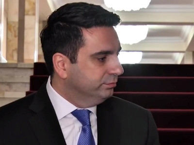 Armenia parliament deputy speaker on painting Griboyedov statue: It was failed attempt to stand out