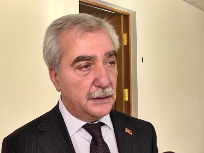 Newspaper: Why is April 2016 war Armenia parliament investigative committee term being extended?