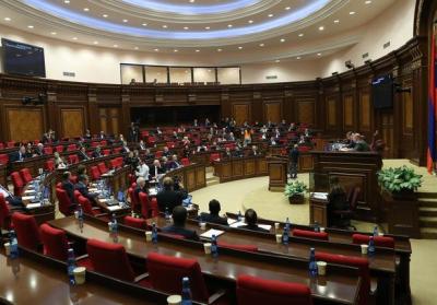 Armenia parliament continues last sessions of year