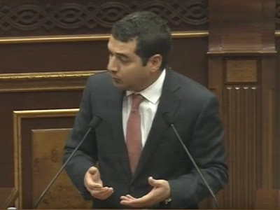 «Ձեր ելույթը ծայրից ծայր ատելության քարոզ էր եւ մուննաթ». Հրաչյա Հակոբյանը՝ Անի Սամսոնյանին