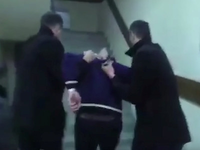 «Շեկո» մականվամբ տղամարդը, որը, ըստ պատգամավոր Կարոն Սարուխանյանի՝ հարվածել է իր ընկերոջը, բերման է ենթարկվել