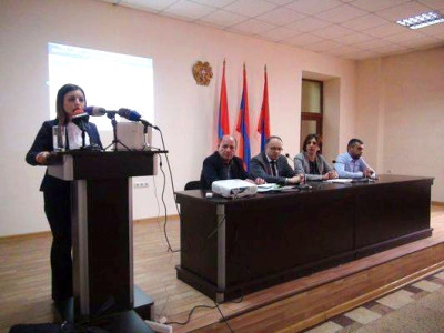 Գյուղոլորտի պատասխանատուները Շիրակի մարզի ֆերմերներին ներկայացրել են պետական աջակցության ծրագրերը