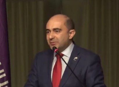 «Էդ ասողը հա´մ Նիկոլին չի ճանաչում, հա´մ ինձ». Մարուքյանը՝ Խաժակյանին Երեւանի ավագանուց հետ կանչելու մասին