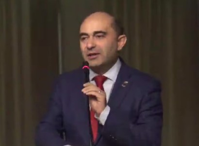 Քաղաքականությունը հեղափոխական սրբերի ու քաղաքական հանցագործների դիմակայություն չէ. Մարուքյան