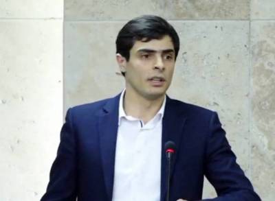 Newspaper: What was purpose of “theatrical performance” at Yerevan State University?