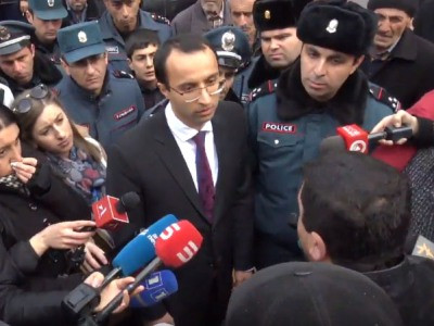 Armenia PM assistant to dead soldier's relatives: Premier had come down to meet with you