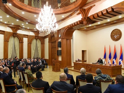 Artsakh President awards athletes