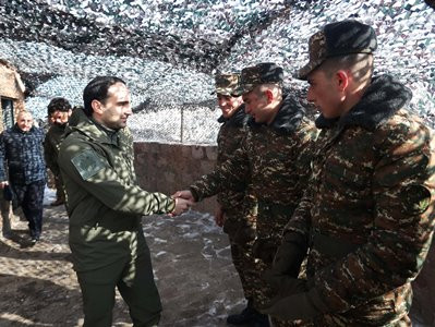 Armenia Deputy PM visits frontline