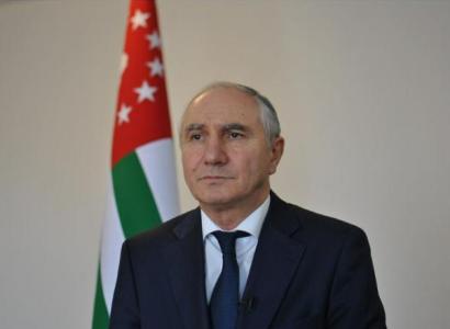 Abkhazia’s PM takes office as president