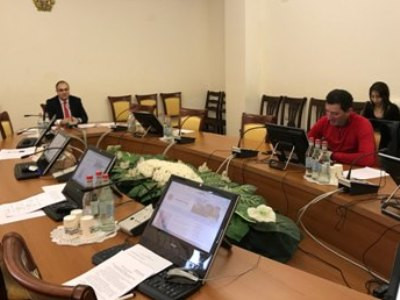 «Ստացվում է՝ այստեղ միակ գործազուրկը ես եմ». ԱԺ հանձնաժողովի նիստը հետաձգվեց. քվորում չկար