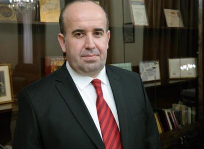 Այո, այս  հարցում մարզպետն ունի անձնական շահ. Շիրակի մարզպետը` Կուրղինյանին ԲԿ տնօրեն չնշանակելու մասին