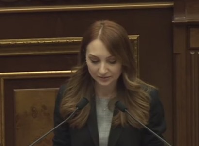 Եվրախորհրդարանը իր բանաձեւում աջակցություն է հայտնել ԼՂ հայերի՝ մայր հայրենիքի հետ վերամիավորվելու պահանջին. Մակունց