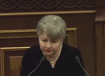 Չերչիլն ասել է՝ նավթային երկրները կթու կով են, նրանց չեն կթում, որ թույլ տան բառաչել. Արզիկ Մխիթարյան