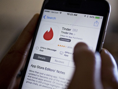 Լրտեսները ննջասենյակում են. Tinder, Grindr-ը եւ մյուսները ո՞ւմ են վաճառում անձնական տվյալները