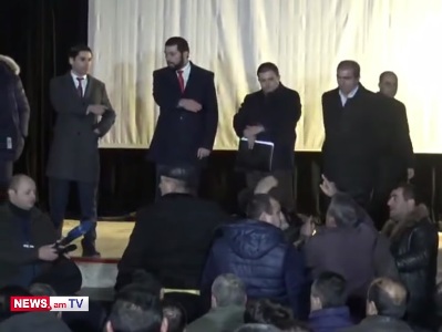 Armenian MP and 'Yerevan Defense Front' coordinator get into dispute