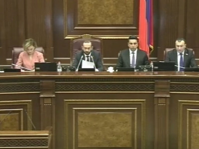 «Փաստորեն քաղաքապետը չի տիրապետում իրավական նորմեքին». «Կամազգեյթ» էպոպեայի» հետ կապված կասկածները մնացին