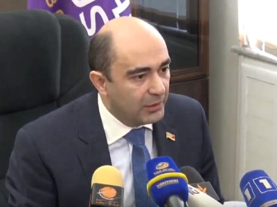 «Հիմա ԱԺ նախագահի դիրքը կա, թե չկա». Մարուքյանը պնդեց, որ «Իմ քայլը» վախենում է հանձնաժողով ստեղծել