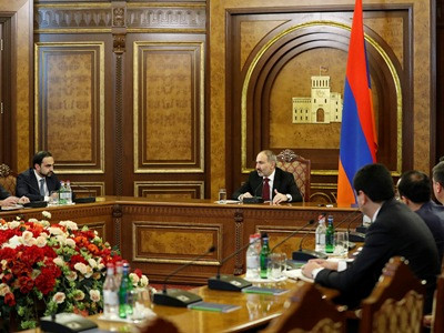 Համայնքները չեն կարողանում տարեկան 10 մլրդ դրամն իրացնել ամբողջ ծավալով. Վարչապետը քննարկում է ունեցել մարզպետների հետ