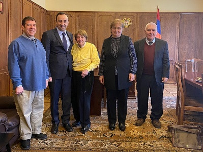 Հրայր Թովմասյանը հանդիպել է ԱՄՆ-ի Ջոն Մարշալի անվան իրավաբանական համալսարանի պրոֆեսոր Էն Մ. Լուսինի հետ