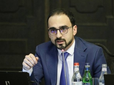 «Դե լավ, թող երեխեքը մի քիչ ֆուտբոլ խաղան». մայիսին եւս 4 օր ոչ աշխատանքային է լինելու