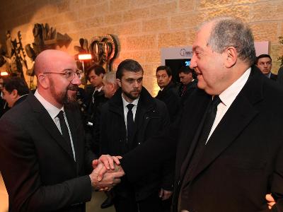 Armenia President at Fifth World Holocaust Forum, talks with heads of state, other top officials (PHOTOS)