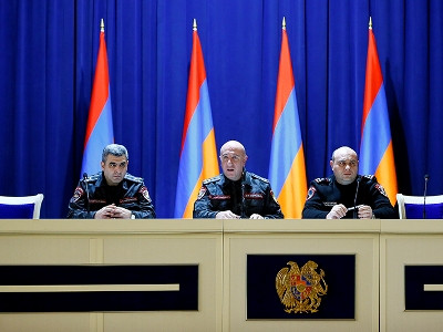 Արման Սարգսյանը հանդիպել է նորաստեղծ քրեական ոստիկանության գլխավոր վարչության անձնակազմի հետ