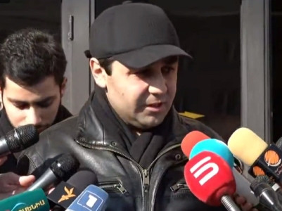 Armenia's My Step faction member puts down his mandate