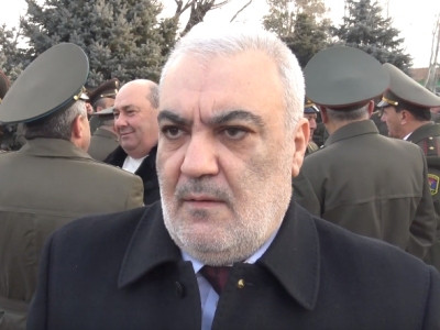 «Աշխատում ենք բանակը չներքաշել քաղաքականության մեջ». պաշտպանության նախարարի խորհրդական