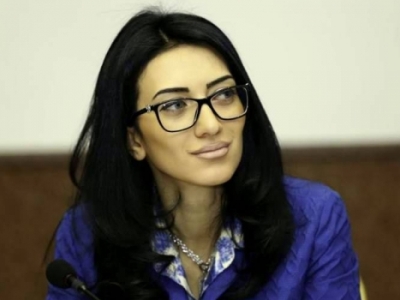 Այդ գործողություններով փորձ է կատարվում լռեցնել այլախոհներին. Արփինե Հովհաննիսյան