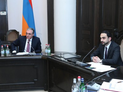 Armenia inter-agency commission coordinating prevention of spread of coronavirus holds session