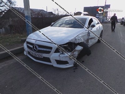 Շղթայական ավտովթար Երևանում. բախվել են Mercedes CLS 550-ը, BMW-ն, 2 Toyota Camry-ները և «Ջորի»-ն. կա վիրավոր