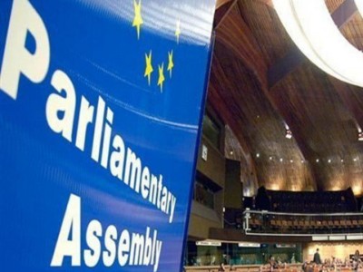 PACE monitors urge Armenia to request Venice Commission opinion on constitutional changes