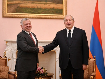 President of Armenia, King of Jordan hold meeting at presidential palace