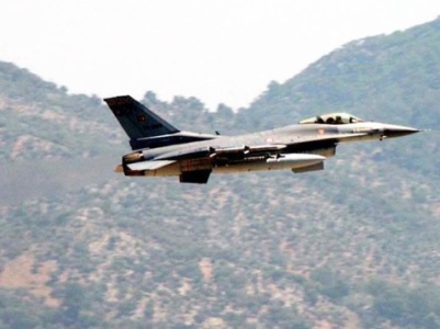 Turkey's bombers violate Greece's air space