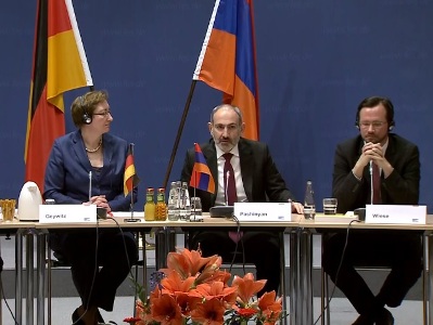 Pashinyan: I, as PM of Armenia, am equally interested and equally not interested in having Amulsar mine operated