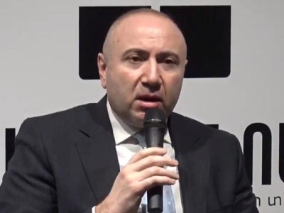 Նույնն է, թե հարցնեք՝ կհամաձայնե՞ք «առաջին գիշերվա իրավունքը» տրամադրել իշխանավորին․Անդրանիկ Թեւանյանը՝ հանրաքվեի մասին