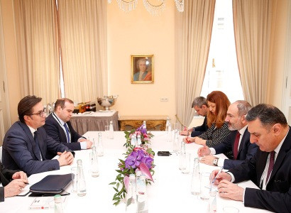 Armenia premier meets with the North Macedonia president