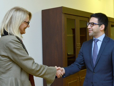 Armenia, USAID officials discuss cooperation in fight against corruption