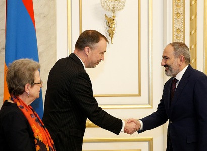 Armenian PM meets with  EU Special Representative for South Caucasus
