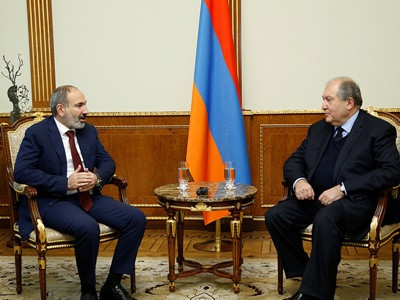 Armenia PM submits to President proposal to dismiss two army officials (PHOTO)