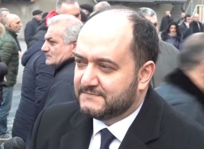 2000-ական քաղաքական պայքարներից մնացել է որպես մեր պայքարի ընկերներից մեկը. Արայիկ Հարությունյանը՝ Մանարյանի մասին