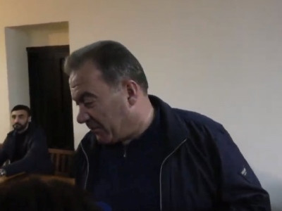 Court hearing on criminal case against Armenia ex-deputy police chief resumes