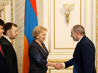 Armenian PM and Moldova’s parliament speaker discuss cooperation issues