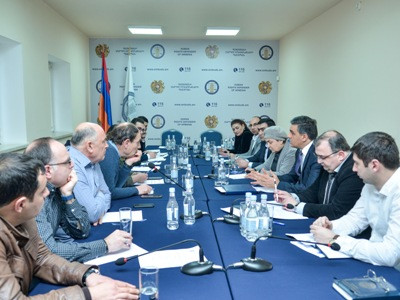 Armenia Ombudsman expert council meeting discusses results of visits to military units