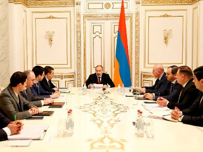 «Կոռուպցիայի դեմ պայքարը նոր թափ եւ որակ պետք է ստանա». Փաշինյանը խորհրդակցություն է հրավիրել