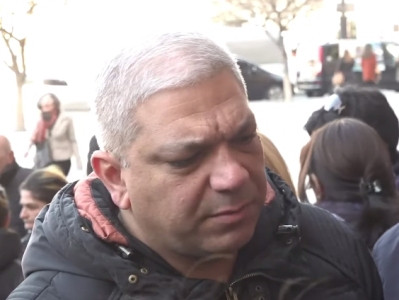 «Մենք հո հանցագործ չենք, որ խուսափում է մեզ հետ շփվելուց». ՁԻԱՀ–ի կենտրոնի աշխատակիցներն՝ Արսեն Թորոսյանին